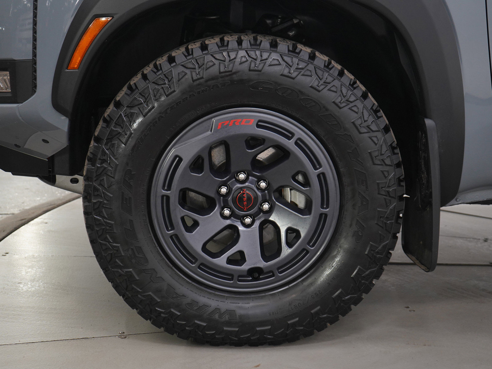 Used 2025 Nissan Frontier PRO-4X w/ Pro Premium Package image 29