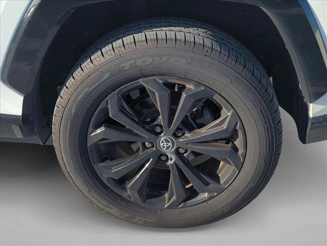 Certified 2023 Toyota RAV4 SE AWD/4WD image 6