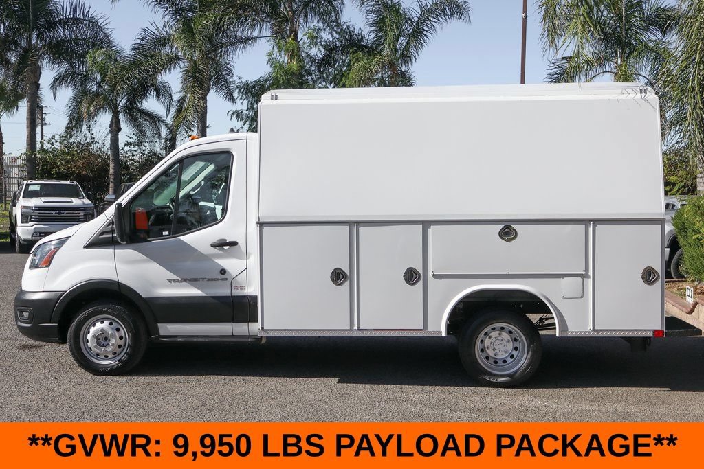 Used 2022 Ford Transit 350 DRW RWD image 5