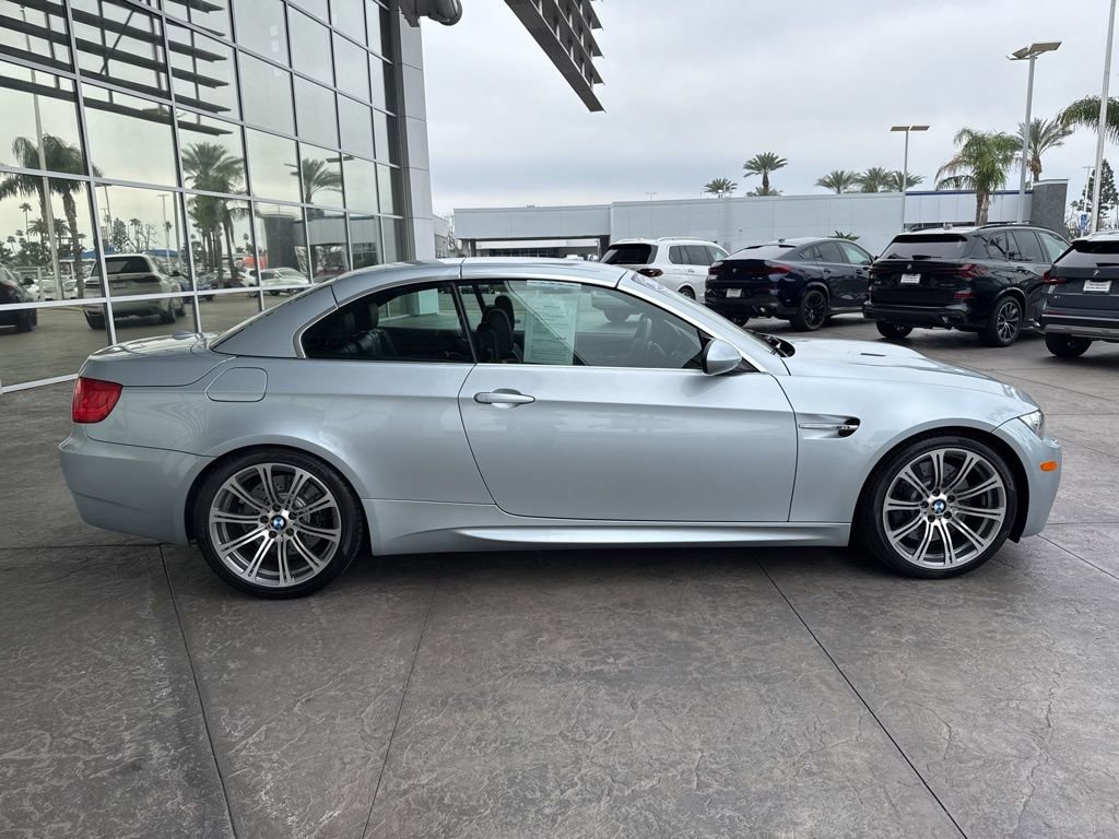 Used 2013 BMW M3 Convertible image 3