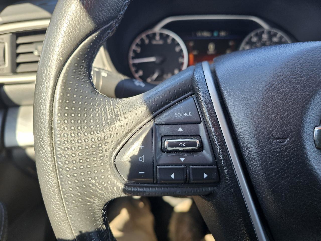 Used 2017 Nissan Maxima 3.5 S image 39