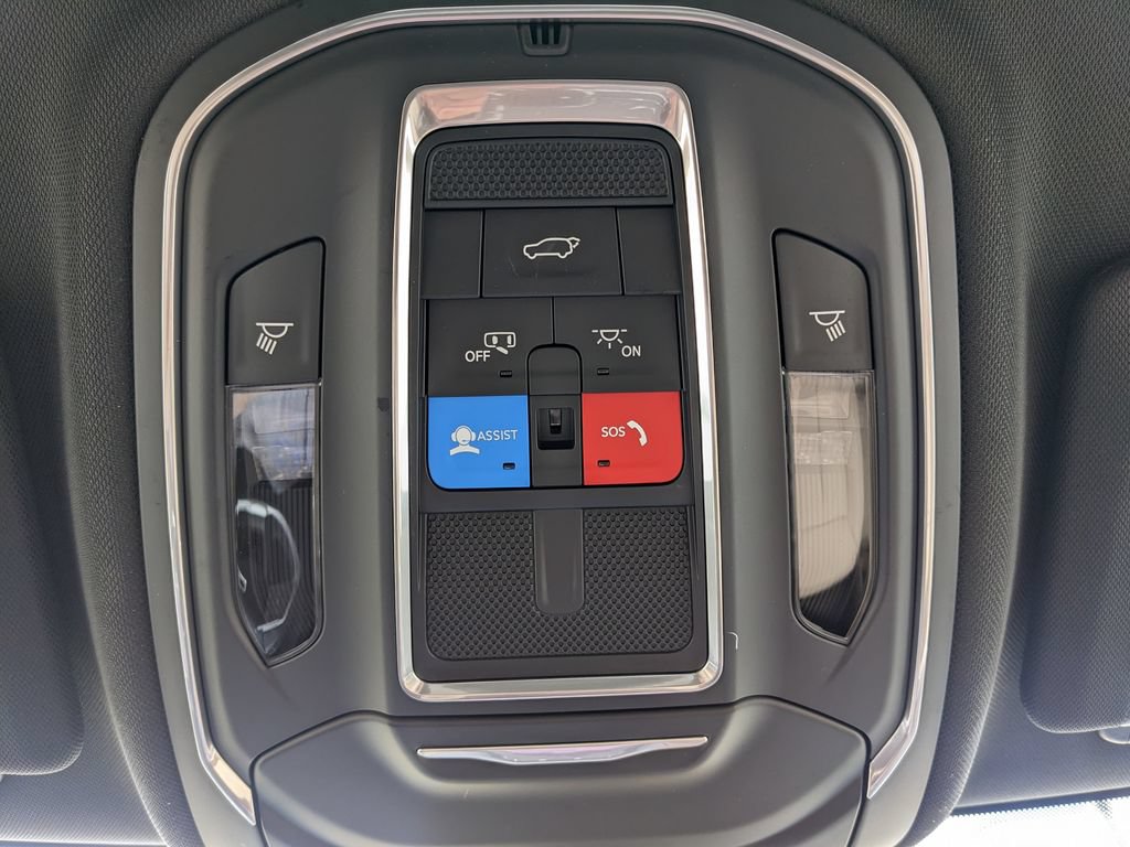 New 2026 Jeep Grand Cherokee Limited RWD image 59