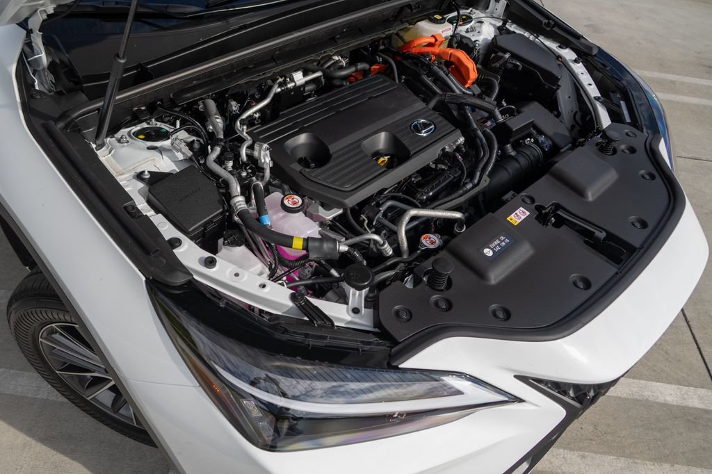 New 2026 Lexus NX 450h+ AWD w/ Luxury Package image 4