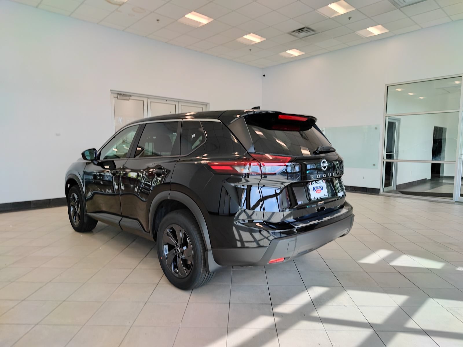 New 2026 Nissan Rogue SV AWD/4WD image 5