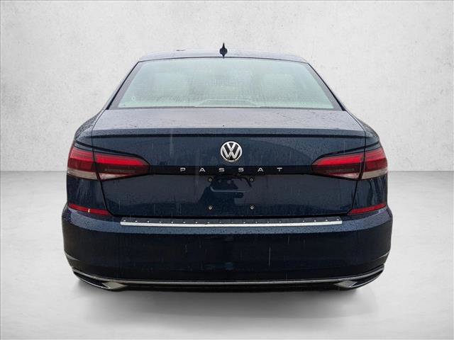 Used 2021 Volkswagen Passat 2.0T SE w/ Luggage Net & Mats Package image 6