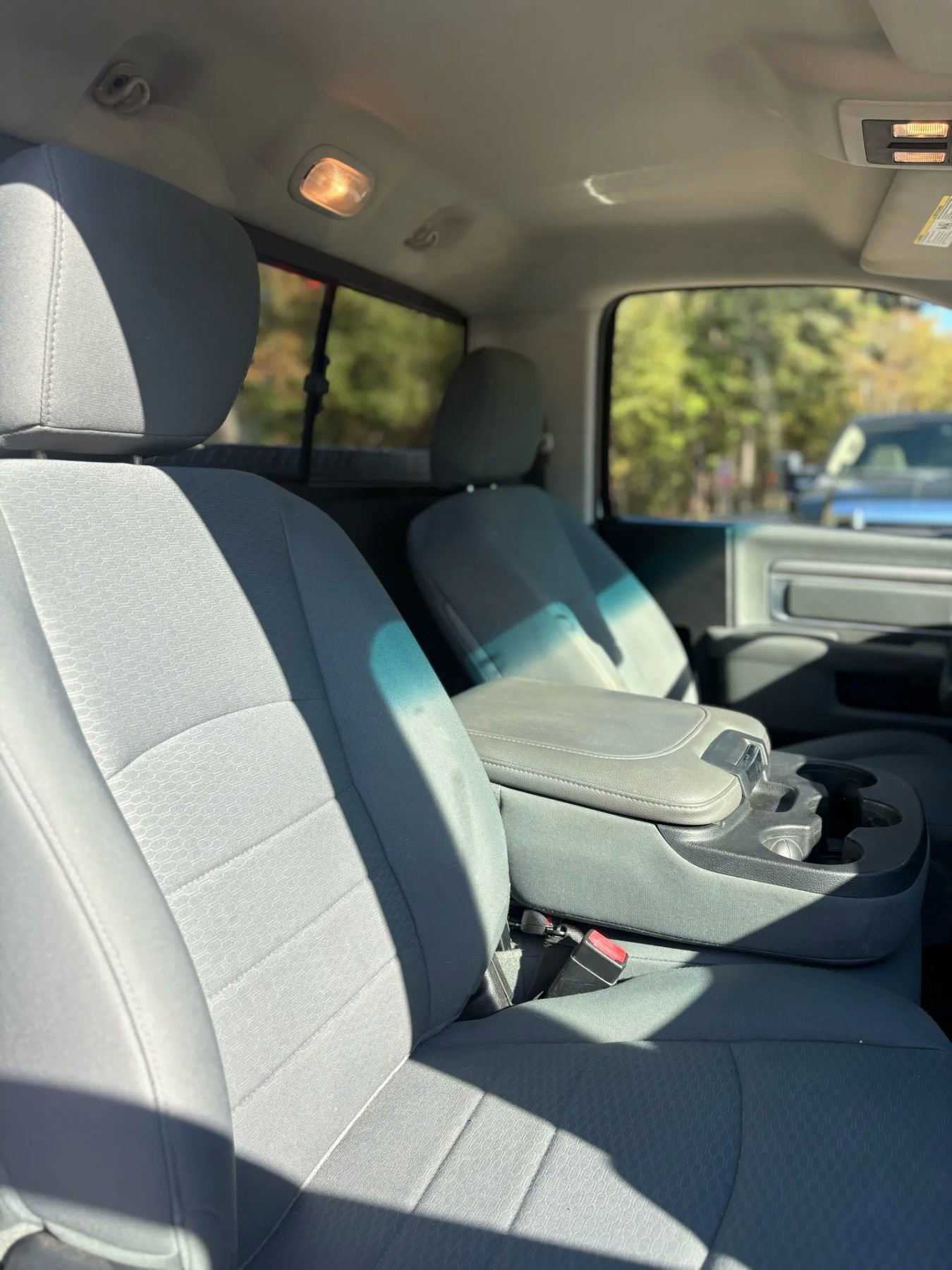 Used 2014 RAM 1500 Classic SLT image 22