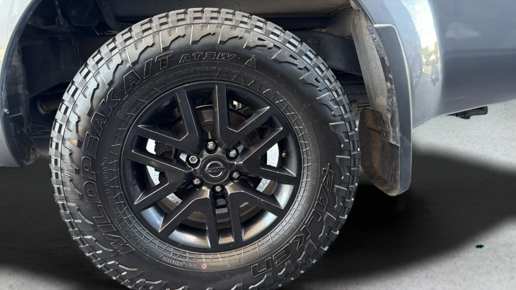 Used 2019 Nissan Frontier SV AWD/4WD image 15