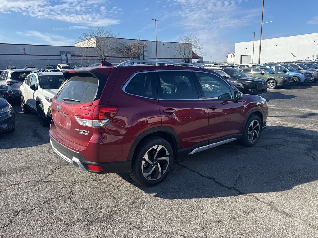 Used 2022 Subaru Forester Touring image 6