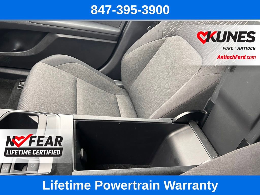 Used 2025 Toyota Camry LE FWD image 16