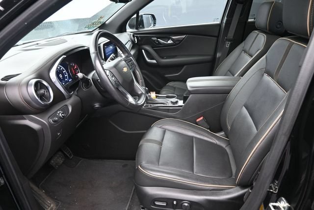 Used 2019 Chevrolet Blazer Premier w/ Sun and Wheels Package AWD/4WD image 15
