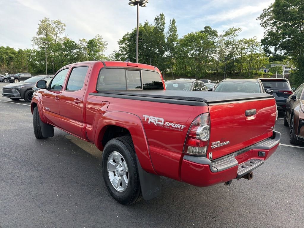 Used 2015 Toyota Tacoma 4x4 Double Cab w/ TRD Sport Package image 7
