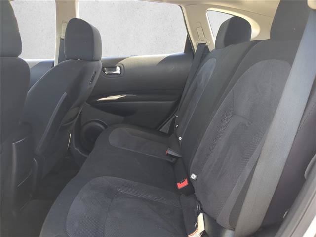 Used 2013 Nissan Rogue S AWD/4WD image 16