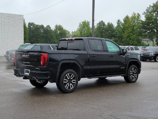 Used 2024 GMC Sierra 1500 AT4 w/ Technology Package AWD/4WD image 3