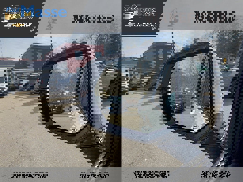 Used 2022 Chevrolet Suburban RST w/ Luxury Package image 26