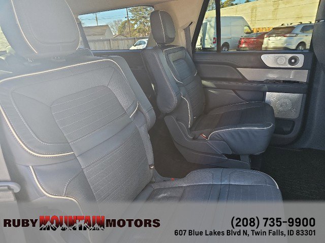 Used 2022 Lincoln Navigator L Black Label image 37