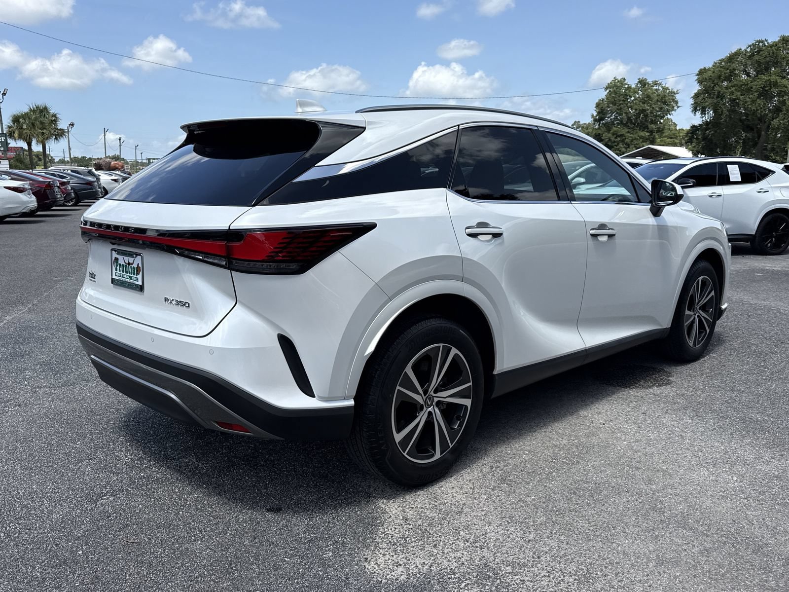 Used 2023 Lexus RX 350 Premium w/ Accessory Package (Z1) FWD image 5