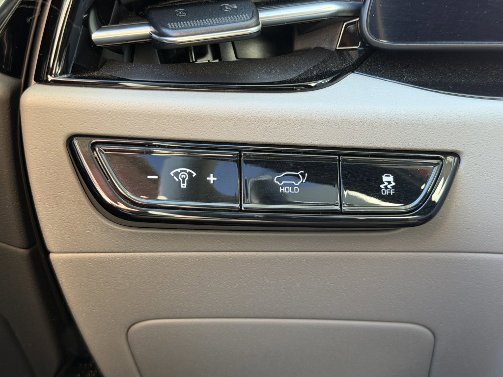 Used 2024 Kia Niro Wave w/ Wave Preserve Package image 26