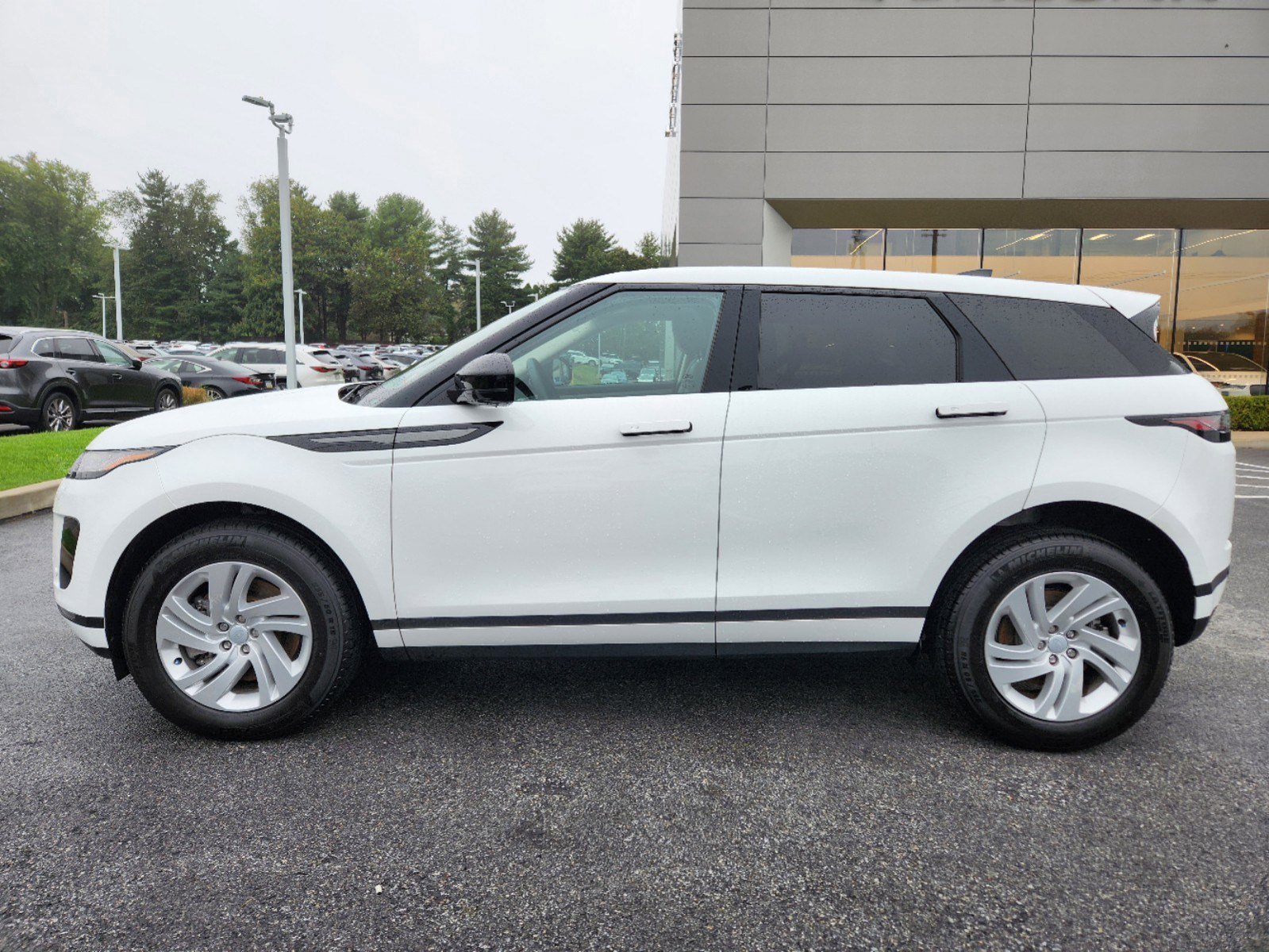 Certified 2024 Land Rover Range Rover Evoque S AWD/4WD image 5