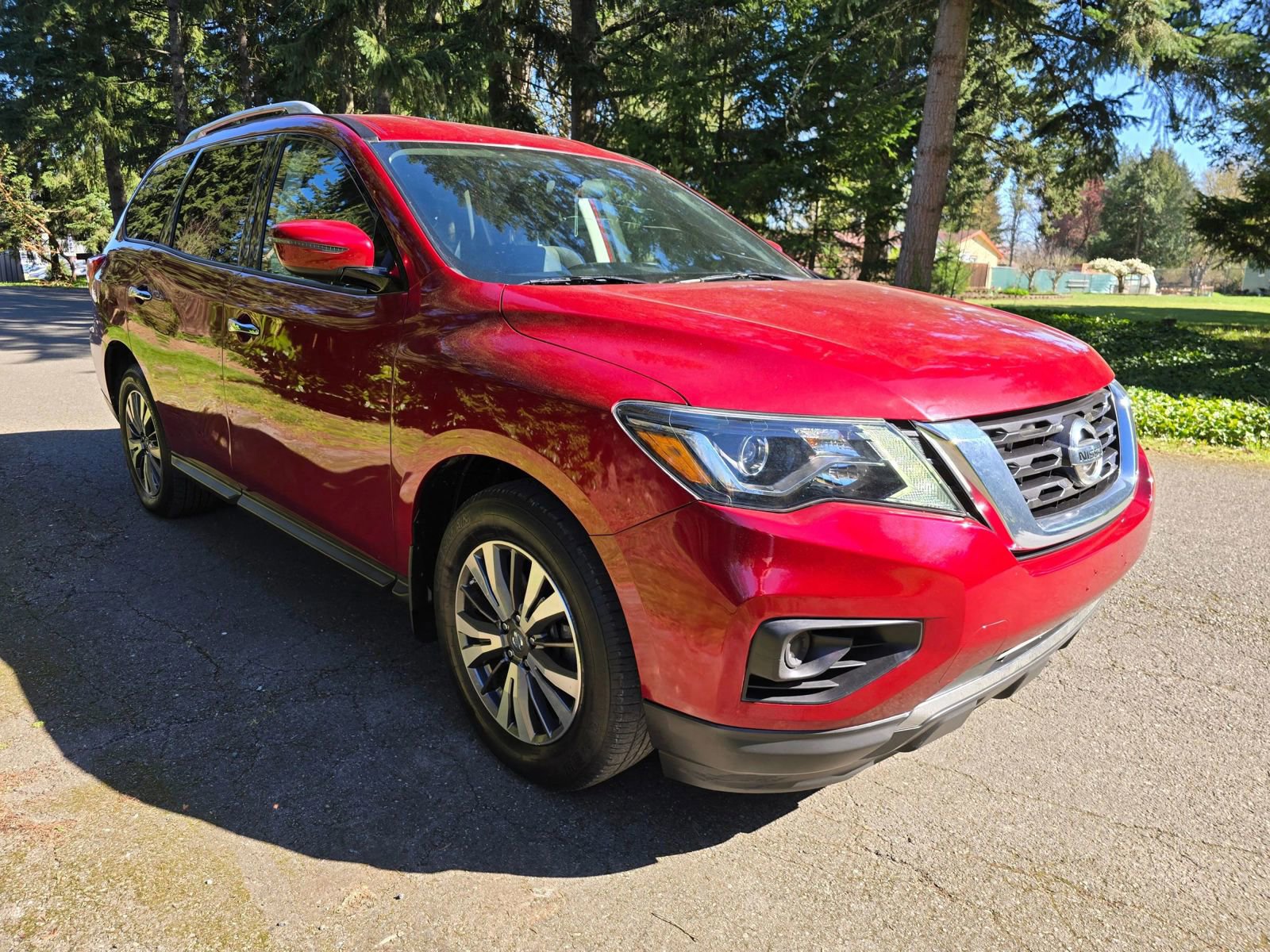 Used 2018 Nissan Pathfinder S AWD/4WD image 7