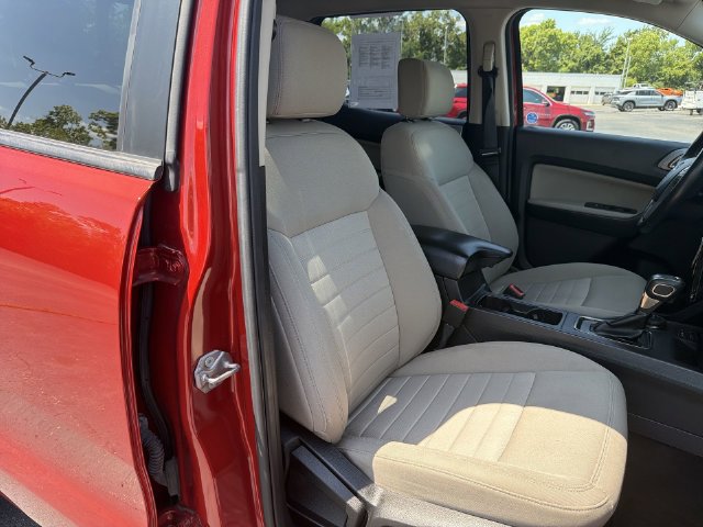 Used 2019 Ford Ranger XLT w/ Equipment Group 302A Luxury AWD/4WD image 19