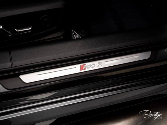 Used 2022 Audi RS 6 AWD/4WD image 38