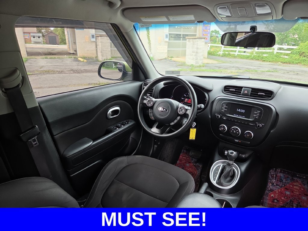 Used 2018 Kia Soul FWD image 12
