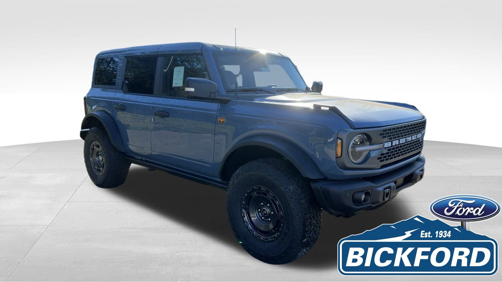 New 2025 Ford Bronco Badlands AWD/4WD image 3