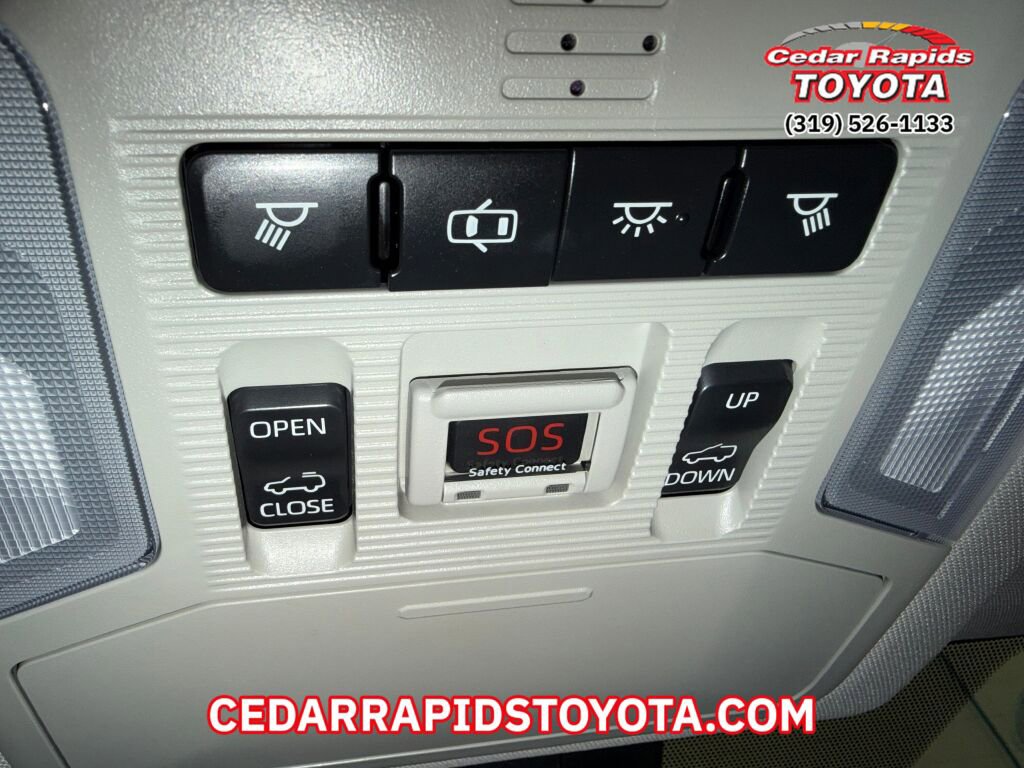 Certified 2019 Toyota RAV4 Limited image 17
