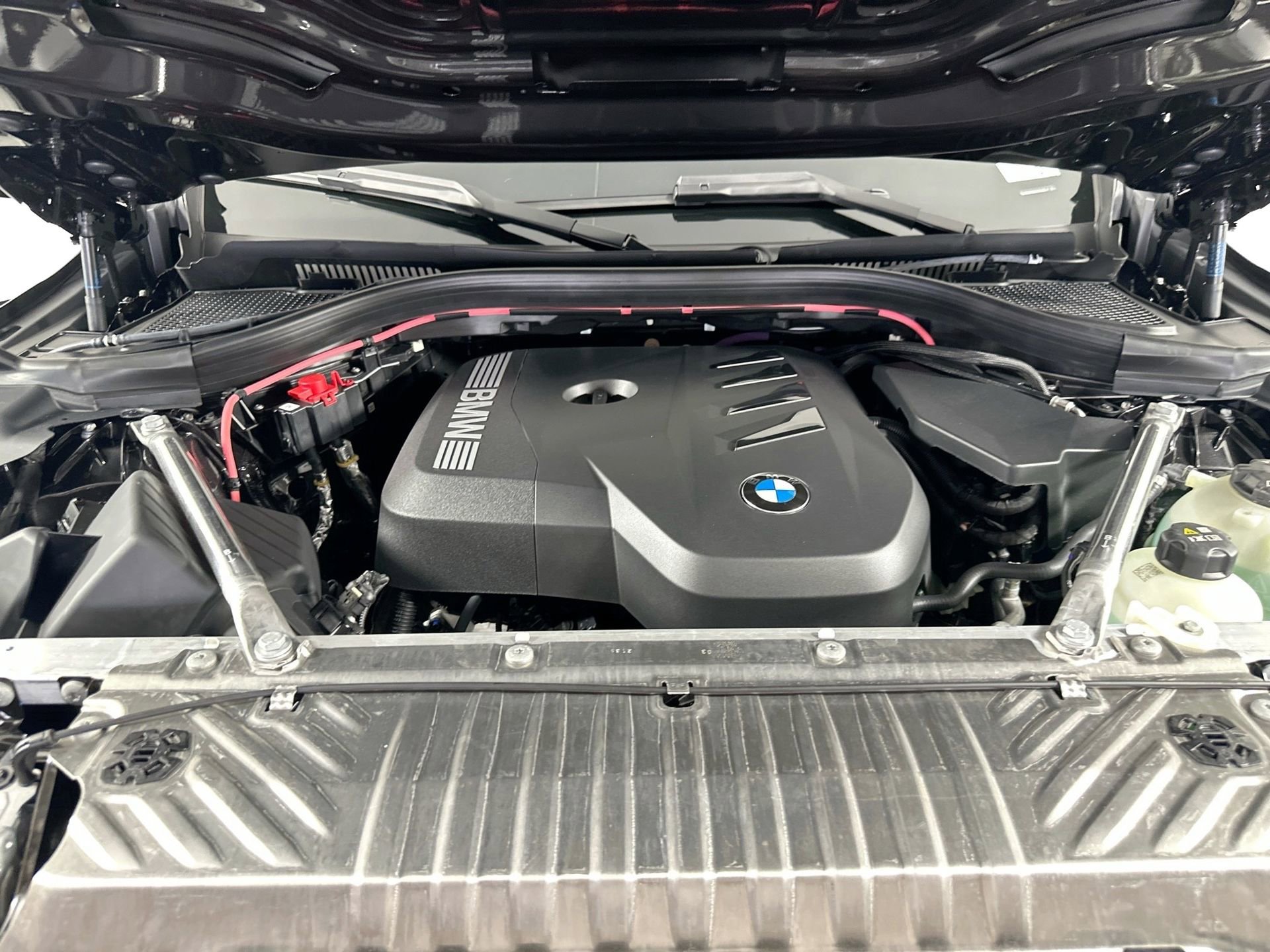 Used 2025 BMW X3 xDrive30i w/ Premium Package image 29