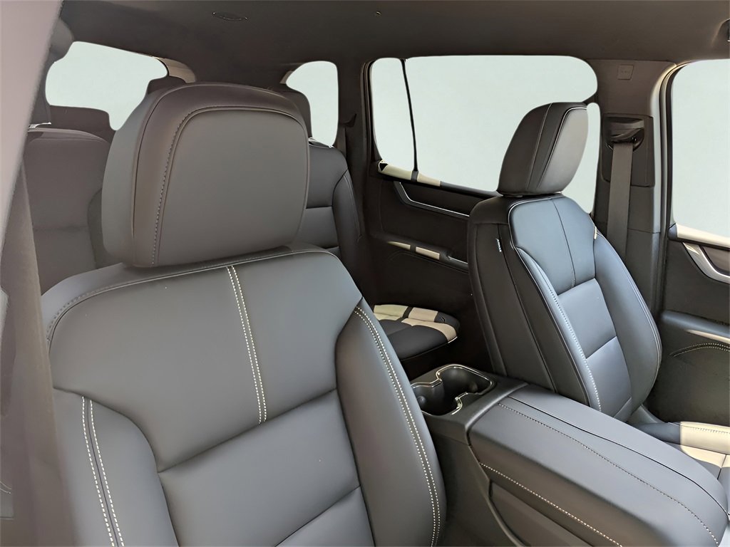 New 2026 GMC Acadia Elevation w/ Black Edition image 40