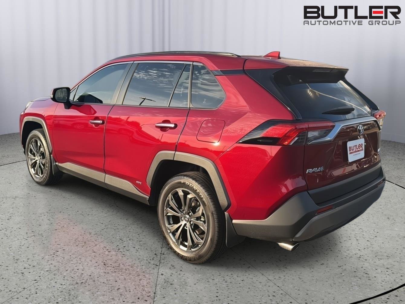 Certified 2025 Toyota RAV4 Limited w/ Advanced Technology Package AWD/4WD image 4