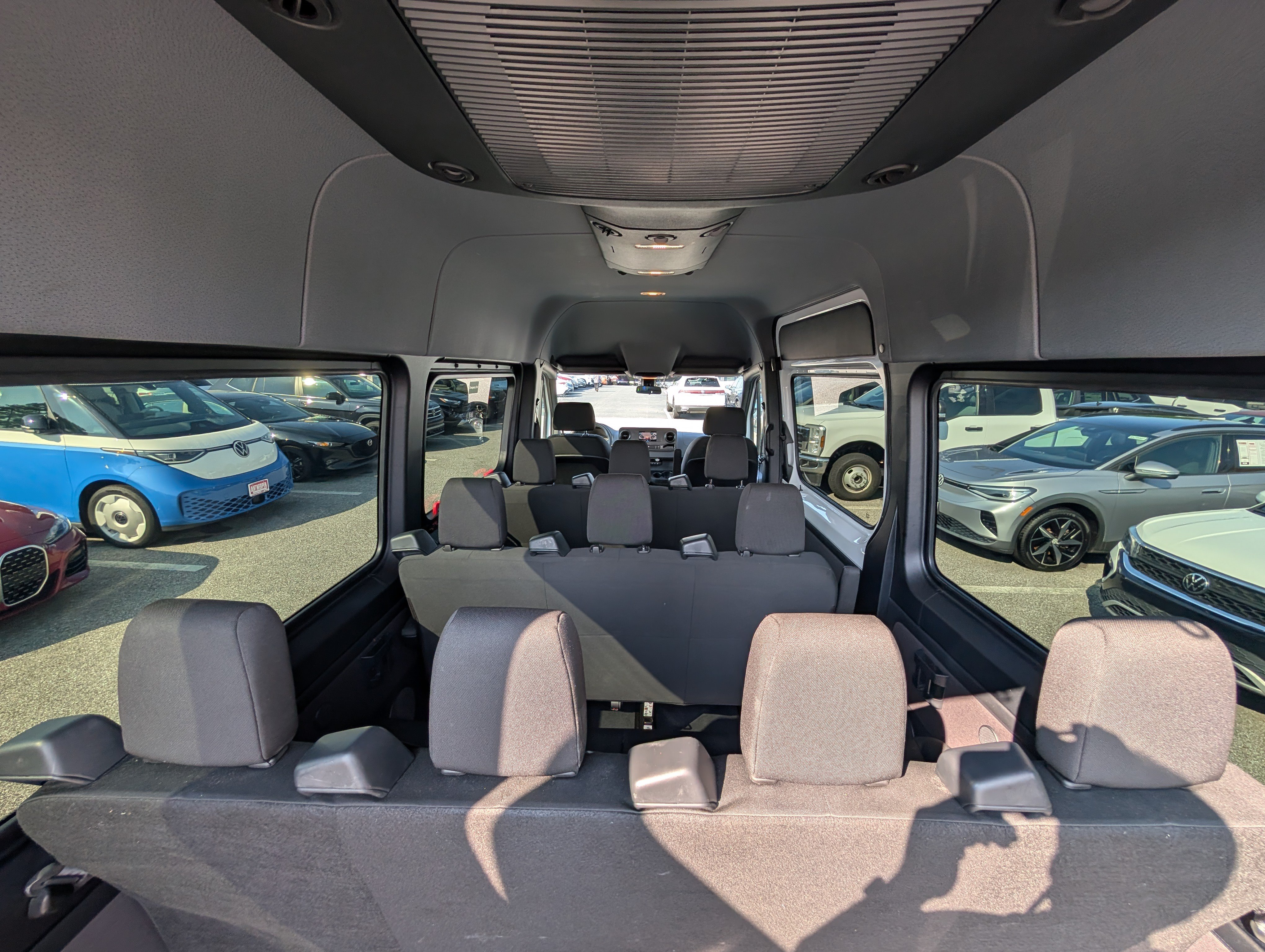 Used 2024 Mercedes-Benz Sprinter 2500 image 14