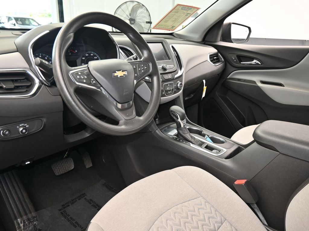 Used 2024 Chevrolet Equinox LS w/ Driver Confidence II Package image 12