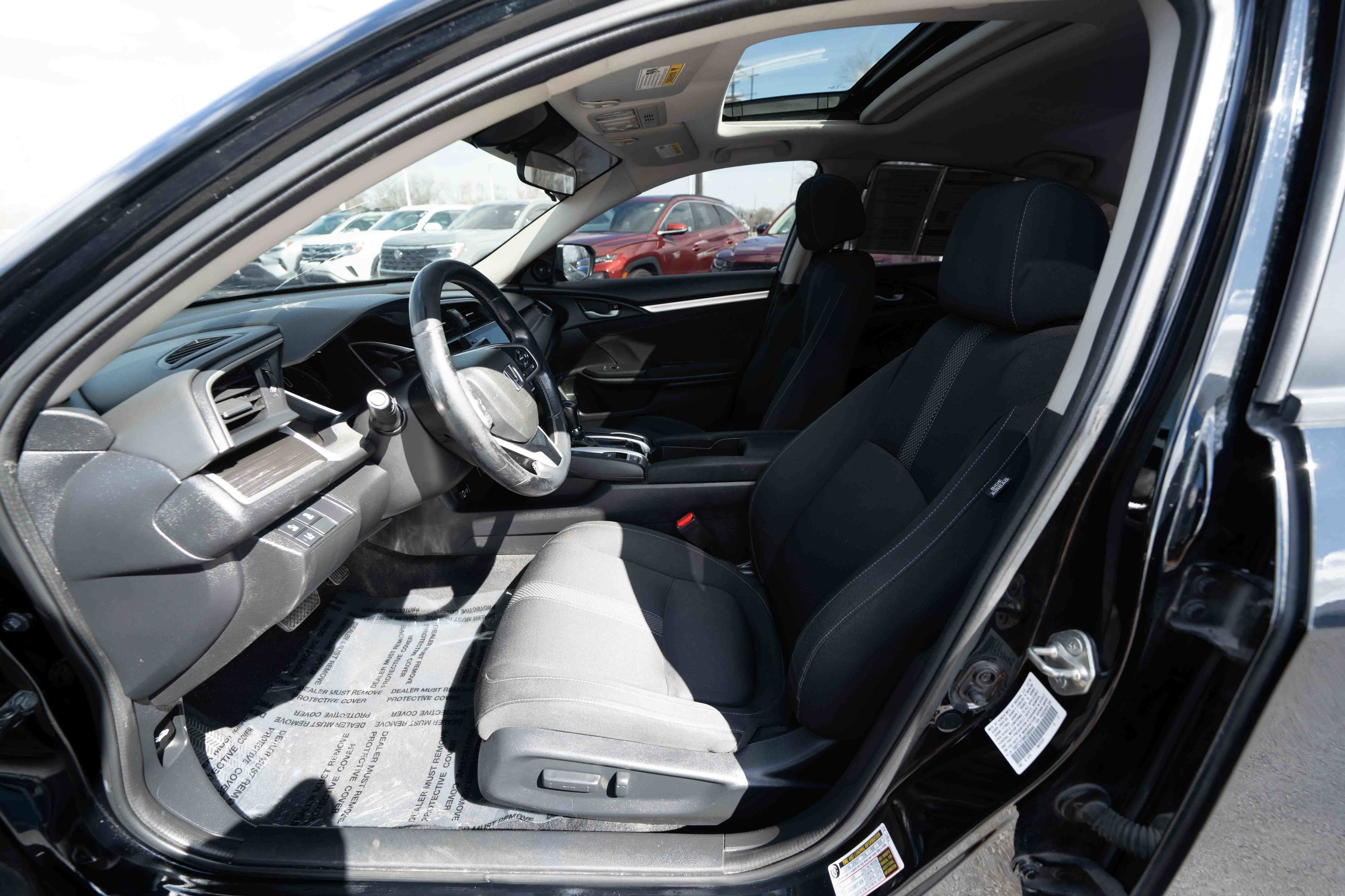 Used 2019 Honda Civic EX image 9