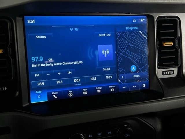 Used 2023 Ford Bronco Badlands image 16