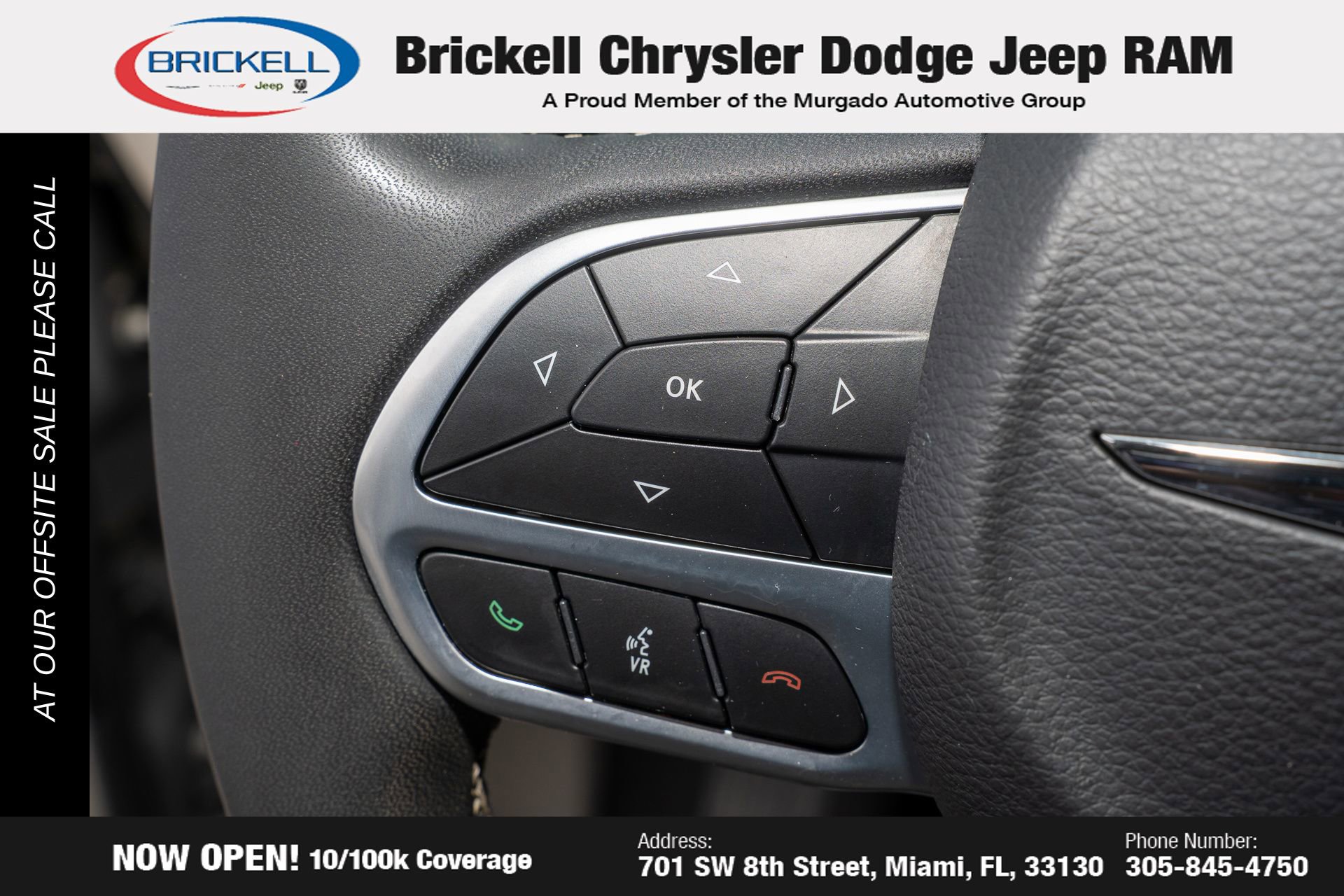 Used 2022 Chrysler Pacifica Touring-L image 30