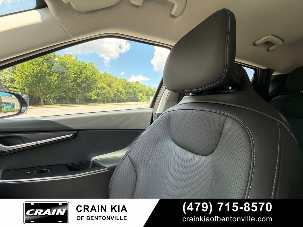 Certified 2024 Kia EV6 Wind RWD image 14
