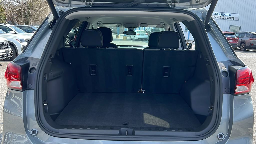 Used 2023 Chevrolet Equinox LT image 15