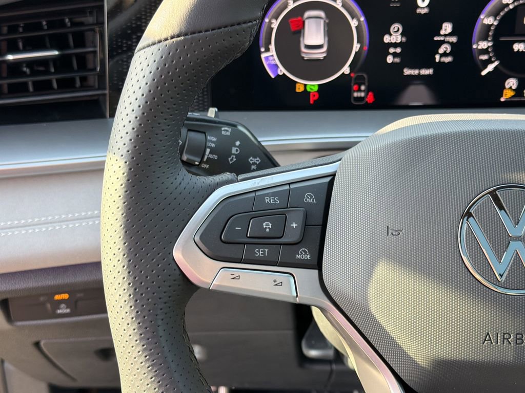 New 2026 Volkswagen Tiguan SE R-Line image 26