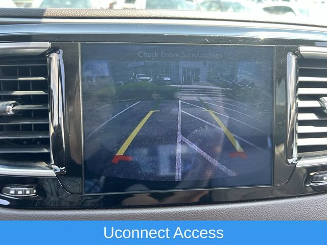 Used 2017 Chrysler Pacifica Touring-L Plus FWD image 14