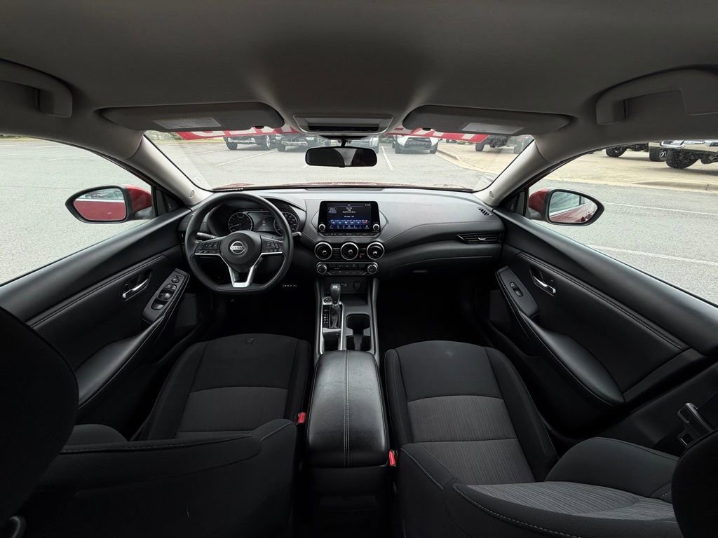 Used 2023 Nissan Sentra SV FWD image 25