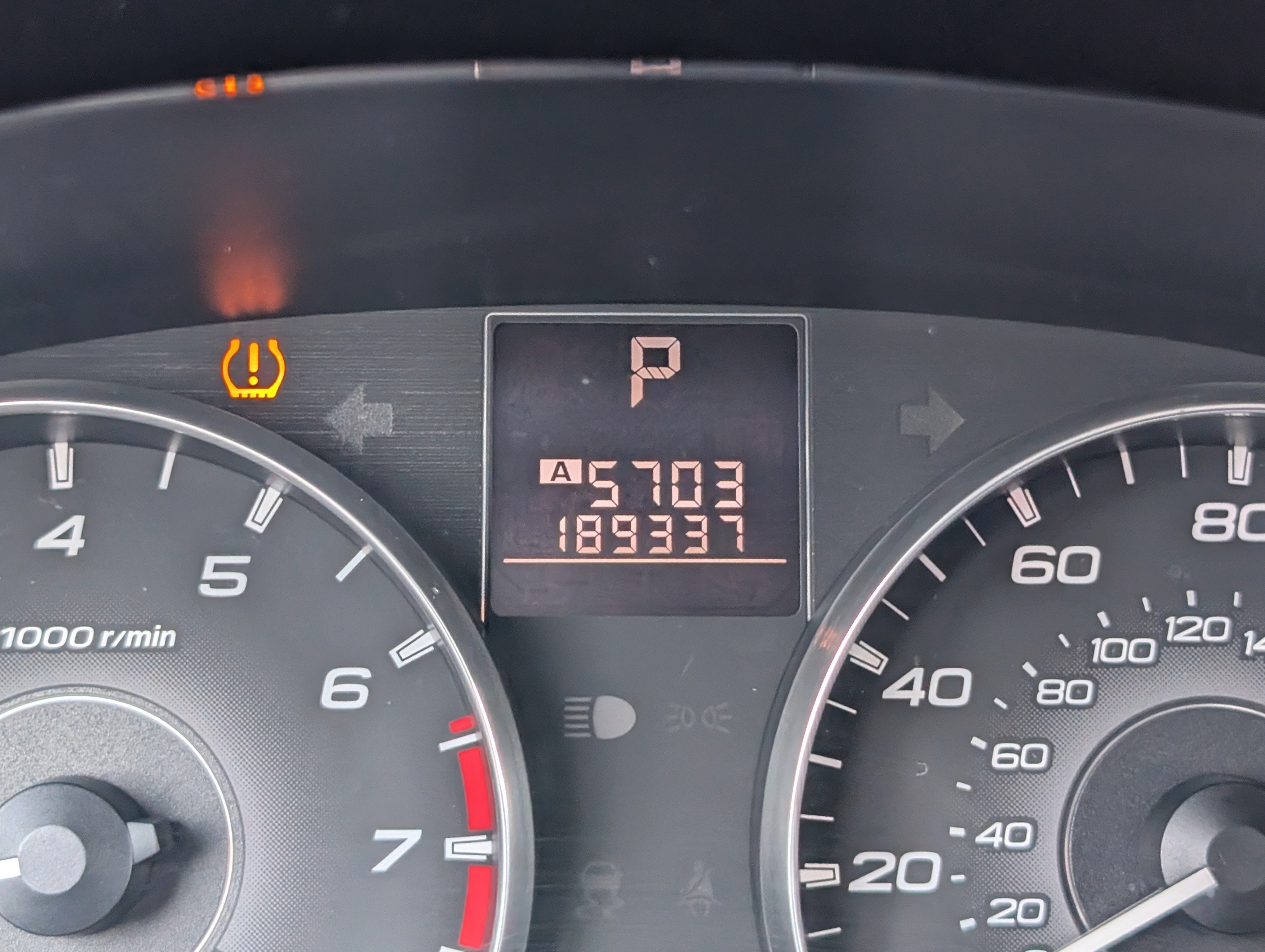 Used 2012 Subaru Outback 2.5i Premium w/ All-Weather Pkg AWD/4WD image 22