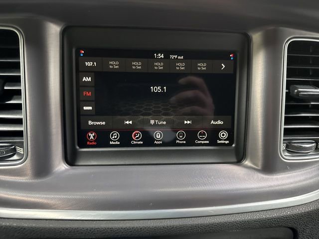 Used 2020 Dodge Charger SXT image 18