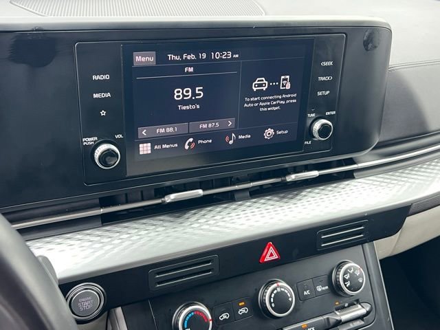 Certified 2024 Kia Carnival LX image 24