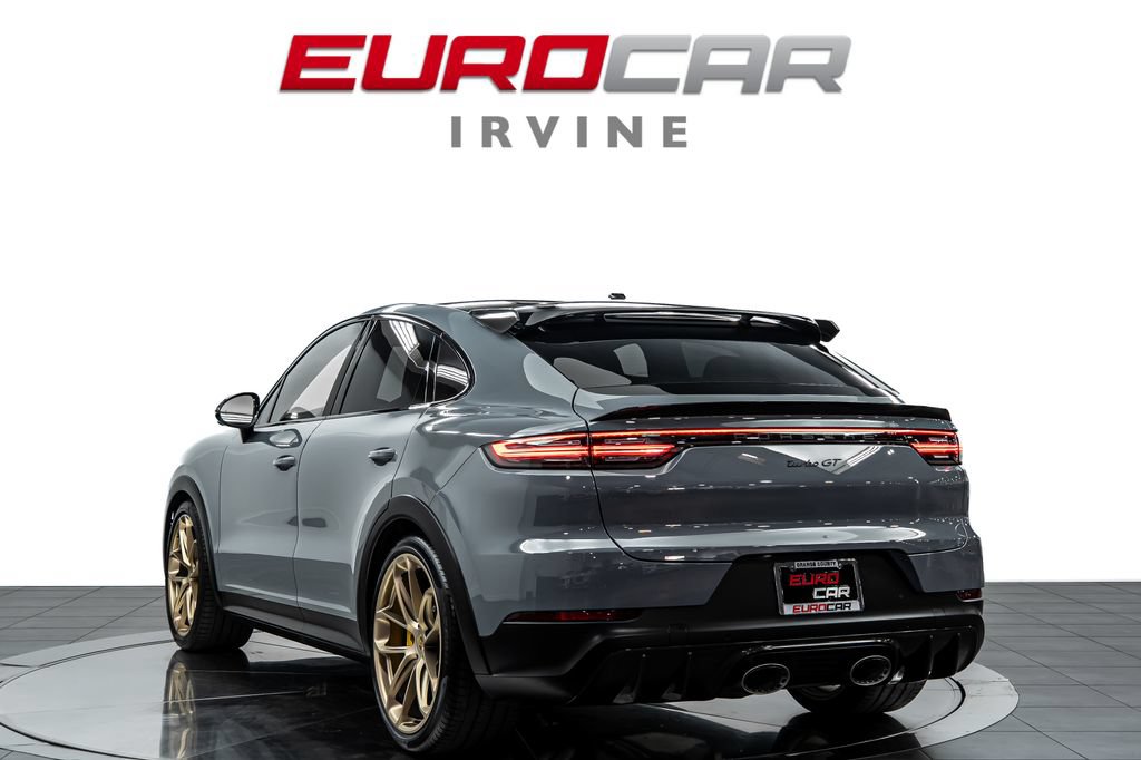 Used 2022 Porsche Cayenne Turbo GT AWD/4WD image 3