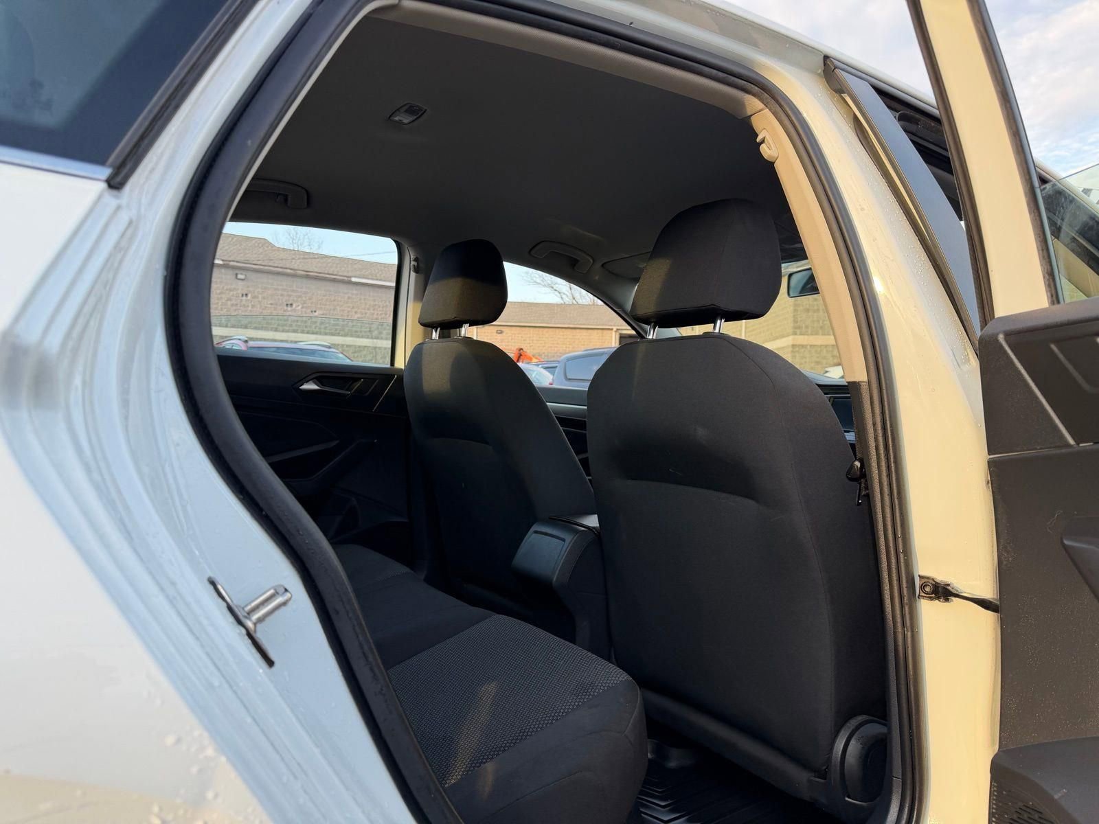 Used 2019 Volkswagen Jetta S image 14