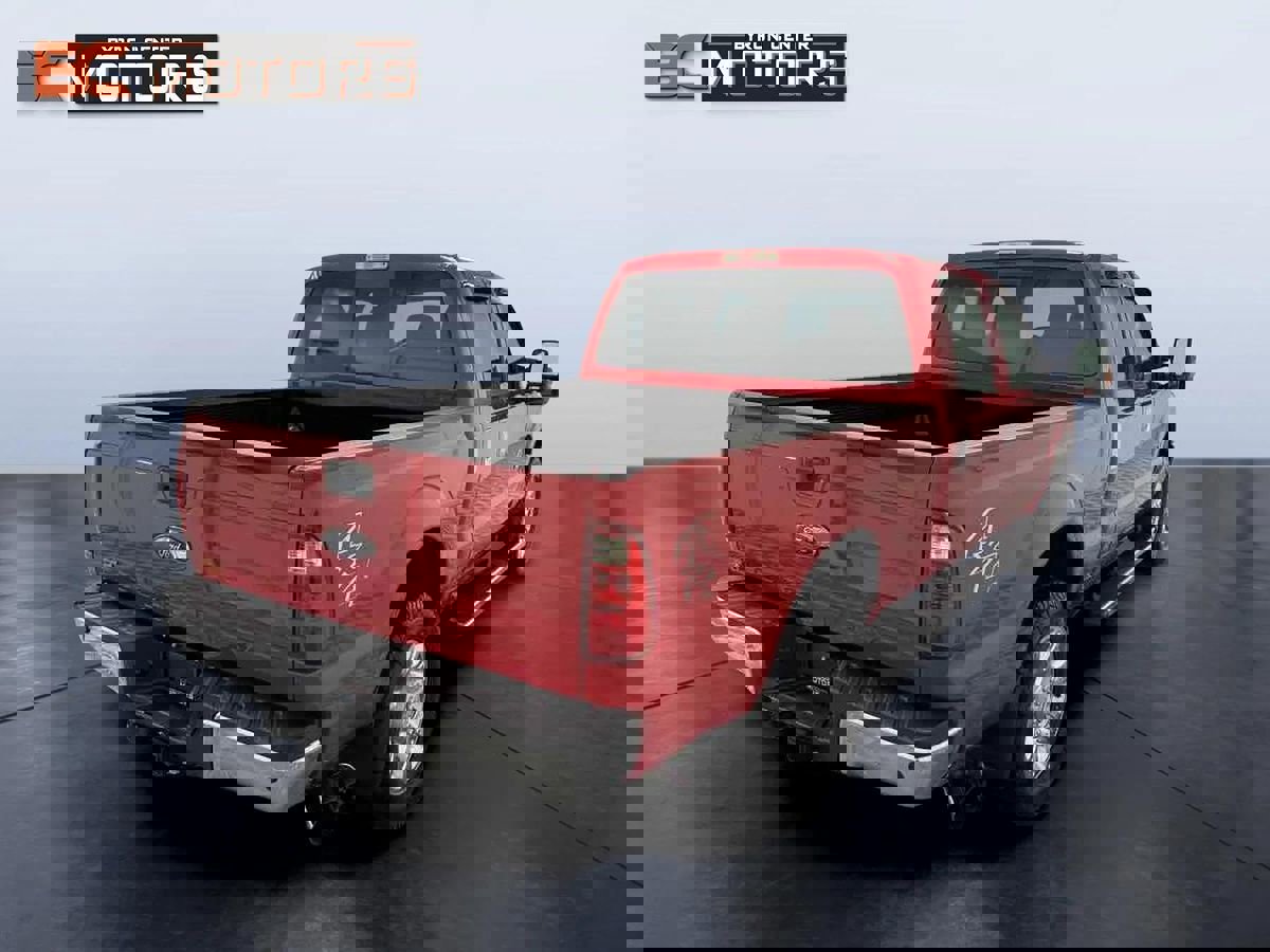 Used 2013 Ford F250 Lariat w/ Lariat Chrome Pkg image 6