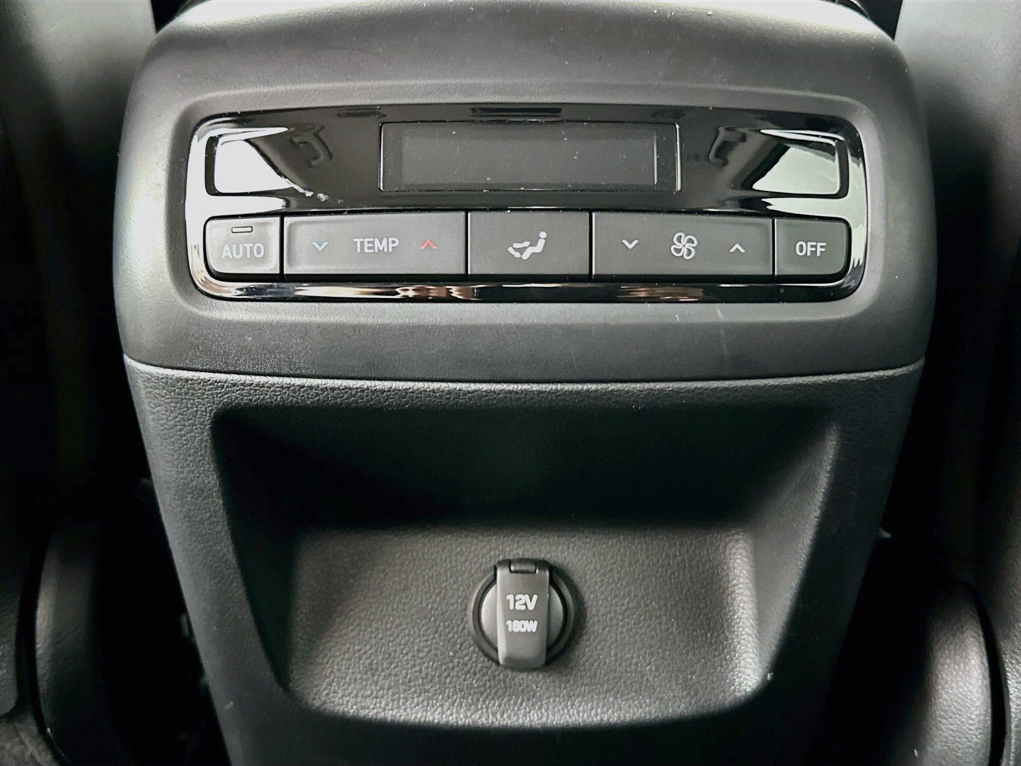 Used 2025 Hyundai Palisade SEL FWD image 27
