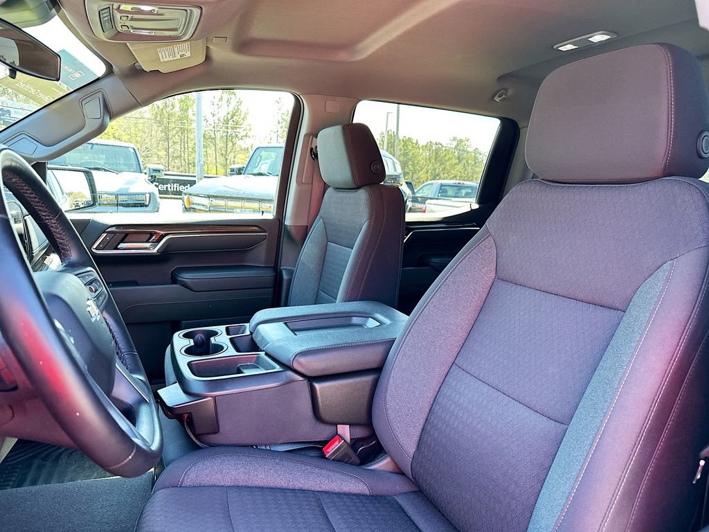 Used 2023 Chevrolet Silverado 1500 LT image 8