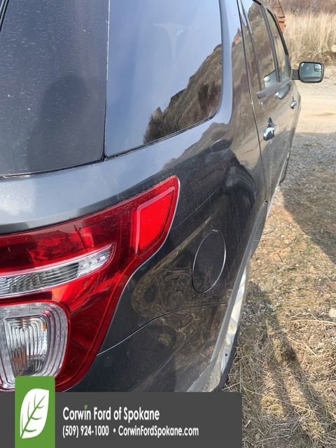 Used 2015 Ford Explorer XLT w/ Equipment Group 202A image 7